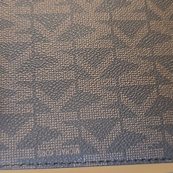 MICHAEL KORS SHOULDER BAGS 🥰 - Picture 6 of 7